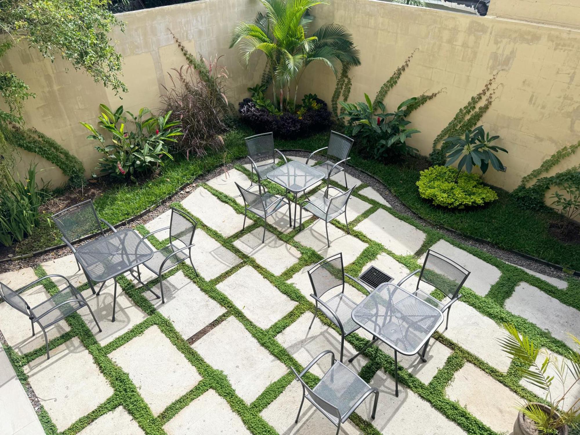 Hotel Rimani San Salvador Exterior foto